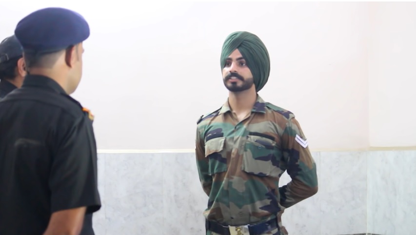 After 100 years, the turban-helmet controversy again broke out in the army