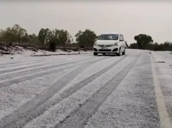 Kashmir-like view in MP due to hailstorm